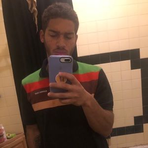 Meet your Posher, Devine